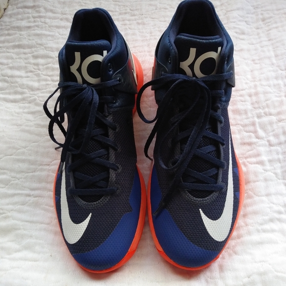Nike Other - Nike Zoom 35 Kevin Durant Sneakers KD Trey 5
